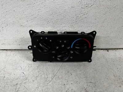 Jeep Liberty 2004-2007 climatizador aire acondicionado calefacción calefacción panel de temperatura unidad de control fabricante de equipos originales  Foto 1 de 4
