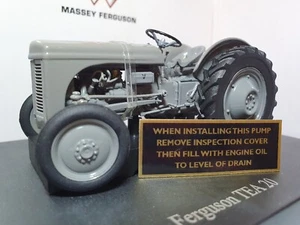 Standard Ferguson TE20 D TEF20 Tractor Diesel Fuel Pump Plate Simms - Picture 1 of 3