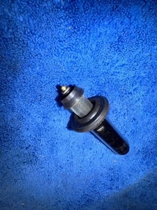 Mercedes W123 BOSCH MONO VALVE…EXCELLENT CONDITION!!! OEM… - Picture 1 of 6