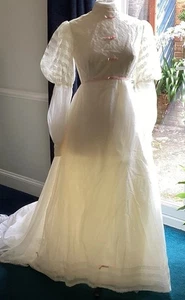 Vintage 70’s Wedding Dress Leg O’mutton Sleeves Pink Bows 8/10 chiffon Lovely - Picture 1 of 14