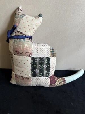 Vintage Handmade Quilted Patchwork Cat Stuffed Animal Plush 10x14” Signed 1985 - Image 1 of 4