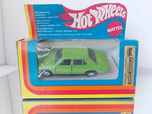 Hot Wheels BMW 730 en verde a escala 1:43 en caja - Imagen 1 de 9