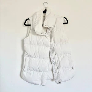 Athleta Downtown Puffer Vest Full Zip Sleeveless Quilted White Collared Size M - Picture 1 of 11