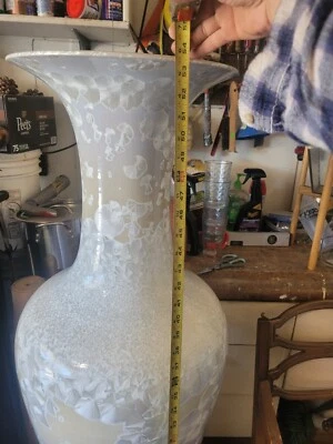 Enorme jarrón de piso contemporáneo efecto madreperla cristalino crema Foto 1 de 4