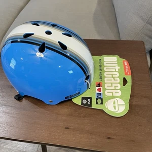 Casco Multideporte Nutcase Niño Azul Gris Rayas Juvenil 5-8 19.7-21.25 pulgadas - Imagen 1 de 12