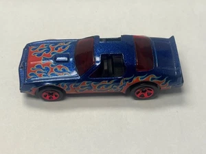 Hot Wheels 1977 Hot Bird Trans Am Pontiac Firebird Blue Flames 1:64 rojo L6 - Imagen 1 de 2