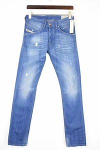 Diesel Belther Regular Slim-Tapered 0823U Herrenjeans W27/L32 Zerrissen Neu - Bild 1 von 7