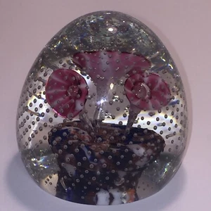 Controlled Bubble Paperweight With Milefiore Base And Pink And White Flowers - Picture 1 of 6