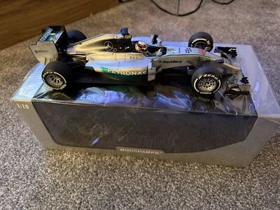 Mercedes-AMG Petronas F1 Hamilton 1:18 Minichamps W05 Australia 2014  110140044  - Bild 1 von 2
