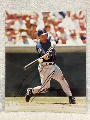 VINTAGE 1994 Ron Coomer AUTOGRAPHED 8x10 Photo, Minnesota Twins, VERY NICE!! - Image 1 of 2