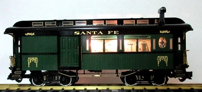 REA 31005 SANTA FE COMBINE W/ METAL WHEELS, SMOKE - Image 1 of 4