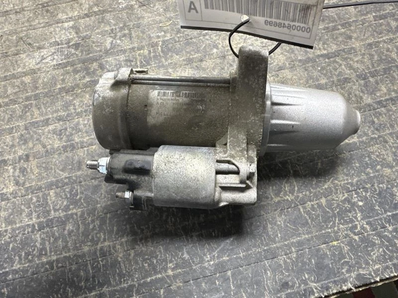 Motor de arranque compatible con 17-19 Infiniti QX30 1836546 Foto 1 de 4