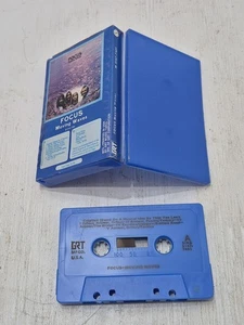 Focus Moving Waves Cassette Tape Special Plastic Snap Case Blue Colored - Foto 1 di 4