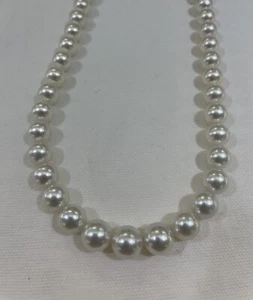 Very Fine  Of  10x12.7mmSouth Sea Pearls. Flawless , Very High Luster, Great Clr - Picture 1 of 7