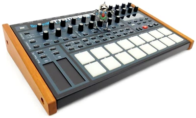 DSI Dave Smith TEMPEST Drum Synthesizer + Neuwertig + Bag + 1 Jahr Garantie - Bild 1 von 4