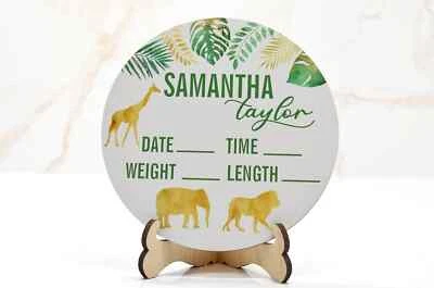 Letrero de anuncio de bebé Jungle Safari Party | Letrero de estadística de nacimiento personalizado Foto 1 de 4