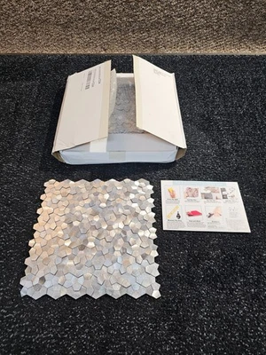 (QTY 10) Peel and Stick Aluminum Mosaic Self-Adhesive Bathroom Tile - Image 1 of 4