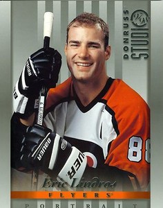 Eric Lindros 1997-98 Donruss Studio '97 Portrait Philadelphia Flyers #3 NM 8x10