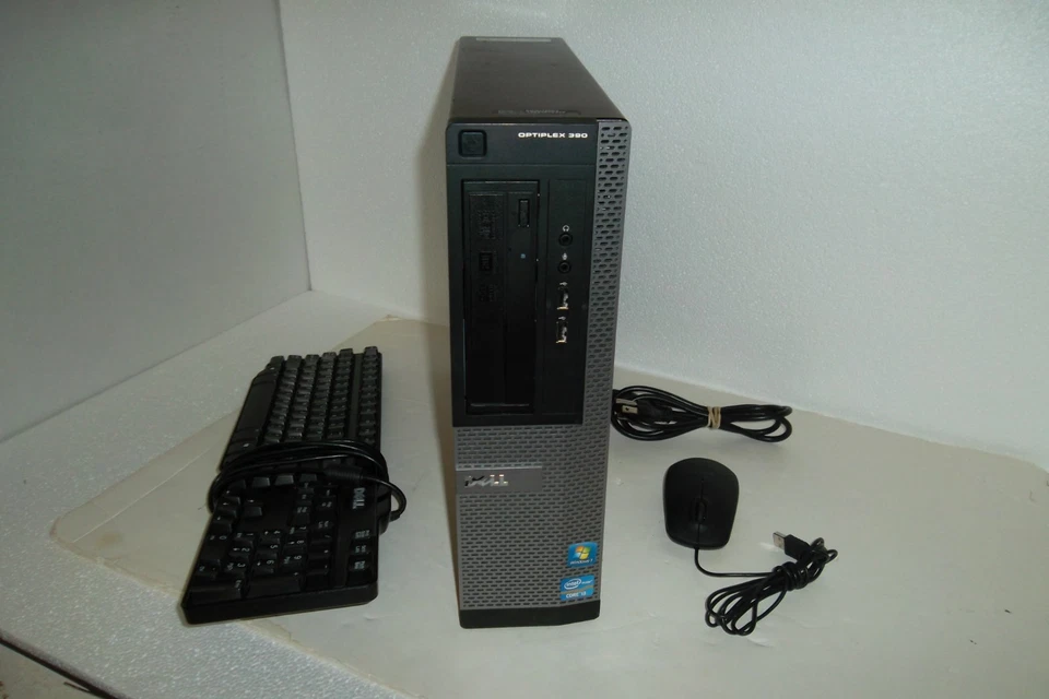 Dell Optiplex 390 Intel Core i3 3.3GHz 250GB 4GB DVD±RW VGA HDMI HD 2000 GPU - Image 1 of 4