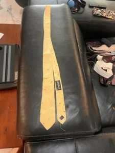 business Tie One Size  yellow design burdines florida silk - Picture 1 of 4