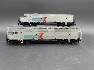 AHM vintage HO Amtrak Pair of FP-45A Units. Tested Runs Powered & Dummy - Picture 1 of 24
