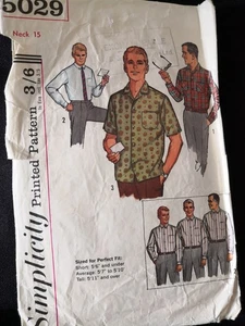 HERREN PROPORTIONIERTES HEMD VON SIMPLICITY (60er Jahre) - Bild 1 von 4