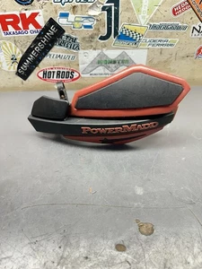 Protector de mano PowerMadd lado izquierdo rojo con soportes de montaje y herrajes Honda - Imagen 1 de 5