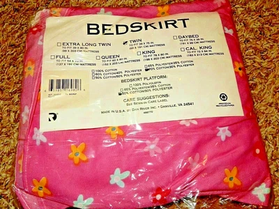 FALDA CAMA COMPLETA/DOBLE FLORES ROSA BARBIE Disney 3K NUEVA CON ETIQUETAS Tela Vintage} Foto 1 de 3