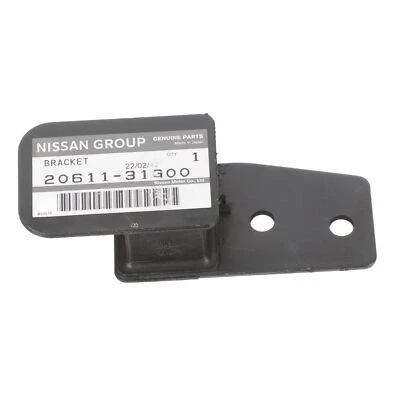 NUEVO OEM Genuino Nissan 1995-1997 Pickup Soporte de Escape Soporte de Montaje Suspensión 20611-31G00 Foto 1 de 4