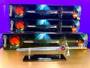 2022 ThunderCats - ESPADA DE PRESAGIO LION-O DE 8 pulgadas a escala de utilería - Imagen 1 de 3