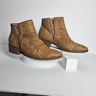 BareTraps ботильоны змеиной кожи стиль коричневый текстурированный искусственной кожи Western - Изображение 1 из 4