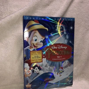 Pinocchio - Picture 1 of 2