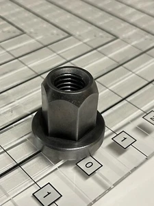 Flange Nut 5/8-11 Thread for Caterpillar heavy loader , Wheel Nut Part # 9D7989 - Bild 1 von 3