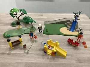 Playmobil bundle of toys and figures - Picture 1 of 7