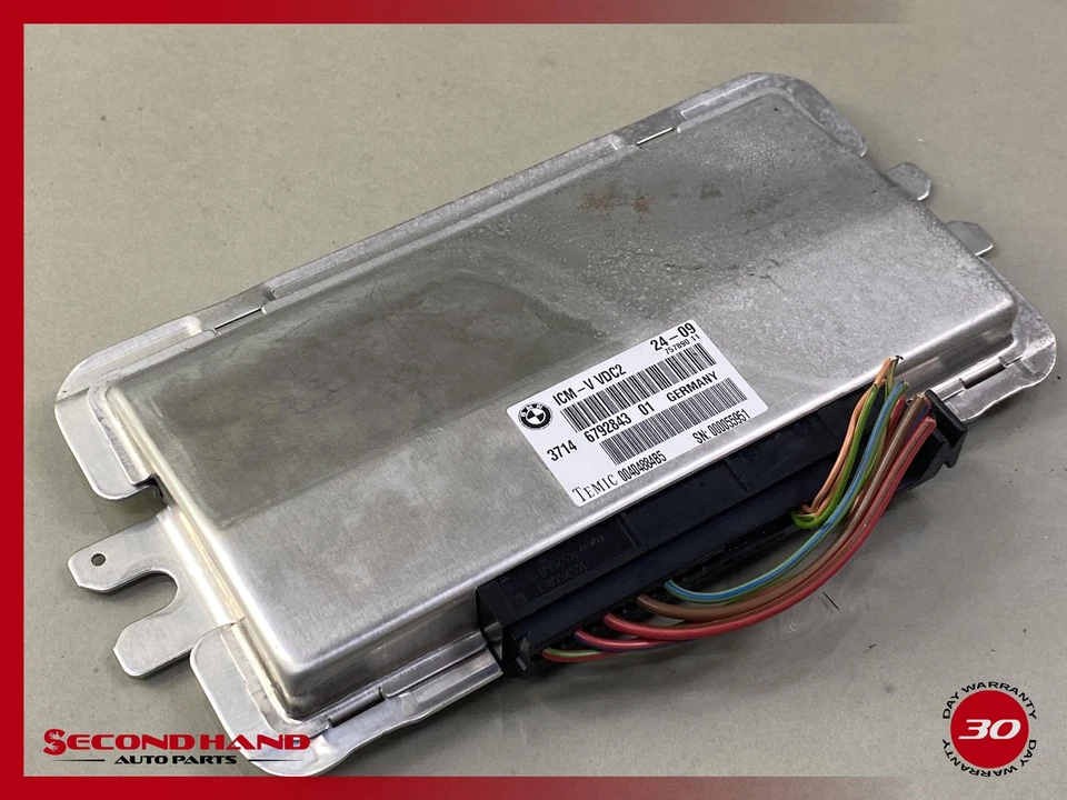 2010-2015 BMW 528i 535i 550i 740i 750i (F01 F10) VDC SUSPENSION CONTROL MODULE - Image 1 of 4