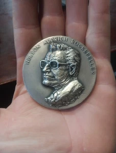 Huge .999 Silver Round Featuring Nelson Rockefeller. 158 Grams! NICE! - Picture 1 of 4