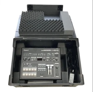Roland V-40HD Video Switcher Multi-Format HDMI SD VGA Mixer Very Good Japan Used - Picture 1 of 5