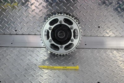 Suzuki GSXR600 2013 piñón trasero 43T Foto 1 de 4