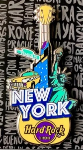 2023 HARD ROCK HOTEL NEW YORK LANDMARK GITARRENSERIE FREIHEITSSTATUE PIN - Bild 1 von 1