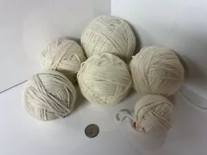 Lot of 5 off white yarn Balls (+1 Tiny) - Picture 1 of 1