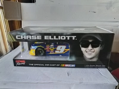 Chase Elliott 1/24 2015 #9 Napa Auto Parts Chevy Camaro ZL1 Autographed - Image 1 of 4
