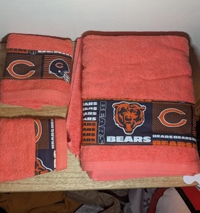 BRAND NEW NFL Chicago Bears Bathroom Towel set and Tote Carryall Bag (4-piece) - Picture 1 of 11