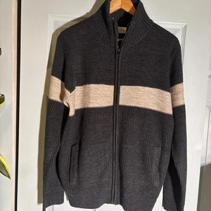 Across The Pond Men’s NWT Sz Large Full Zip Sweater With Pockets. - Picture 1 of 8
