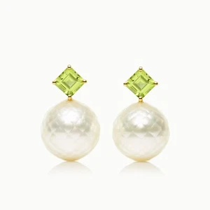 10.3-10.6MM Faceted Australia White South Sea Pearl Earrings 18K Gold&&Peridot - Picture 1 of 6