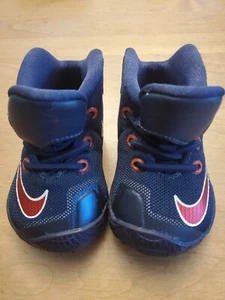 Nike Lebron XIII CBV Kleinkind Sneaker 2c 808712 461 Blau NEU Neu mit Karton - Bild 1 von 6