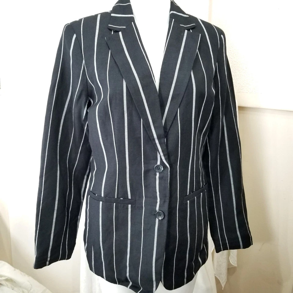 A New Day Blazer Chaqueta Cubierta 8 Negro Blanco Rayas Gótico Punk Alt Juegos con disfraces Foto 1 de 4