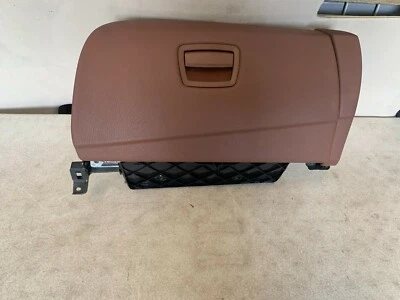 宝马 640I 650I M6 F06 前 DASH 右乘客侧手套盒 STORAG BROUWN  — 第 1/4 张图片