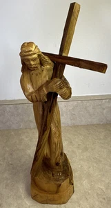 Statue handgefertigt Jesus trägt Kreuz Jerusalem Olivenholz im Heiligen Land  - Bild 1 von 11