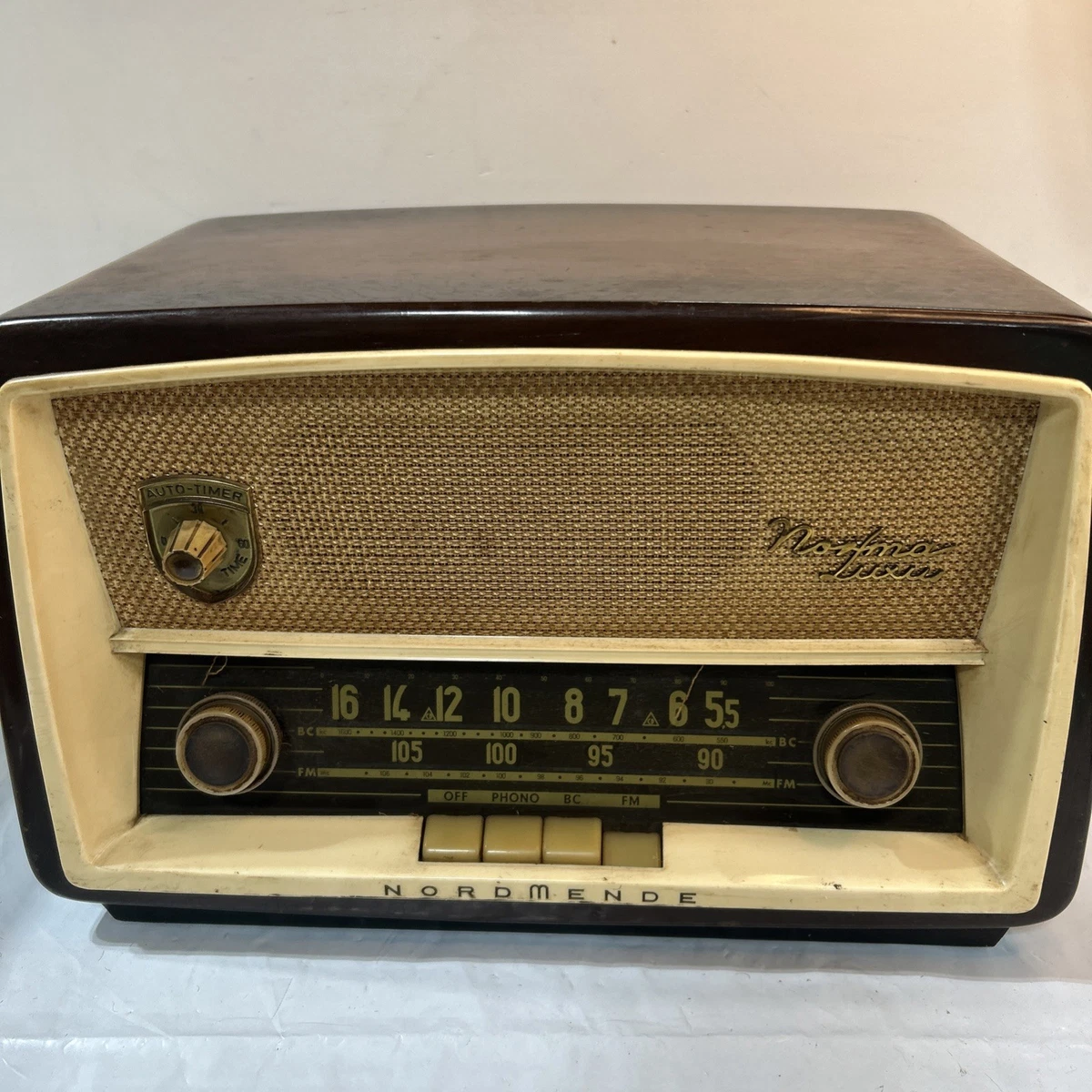 ※ジャンク品　Nordmende ヴィンテージラジオ　ドイツ製 Vintage Nordmende Radio In Vintage Radios for sale - eBay