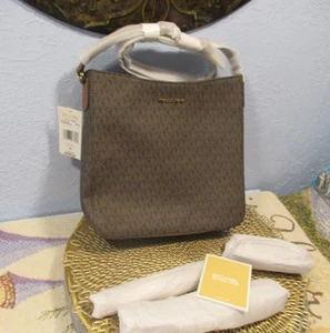 Bolso Mensajero Michael Kors Jet Set Viaje Grande Logo Marrón, TOTALMENTE NUEVO CON ETIQUETAS - Imagen 1 de 8